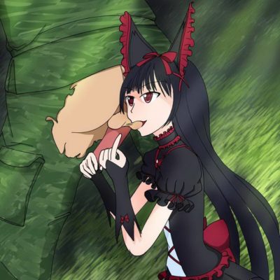 Rory Mercury exécute une fellation et mâche une couille moelleuse