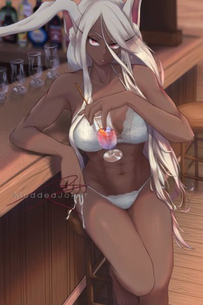 La sensualité ecchi en bikini sexy de la jeune Miruko