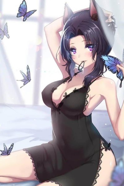 Shinobu Kocho en lingerie sexy de waifu coquine