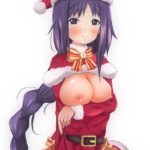Sumire Kakei dévoile ses gros seins en tenue de Noël